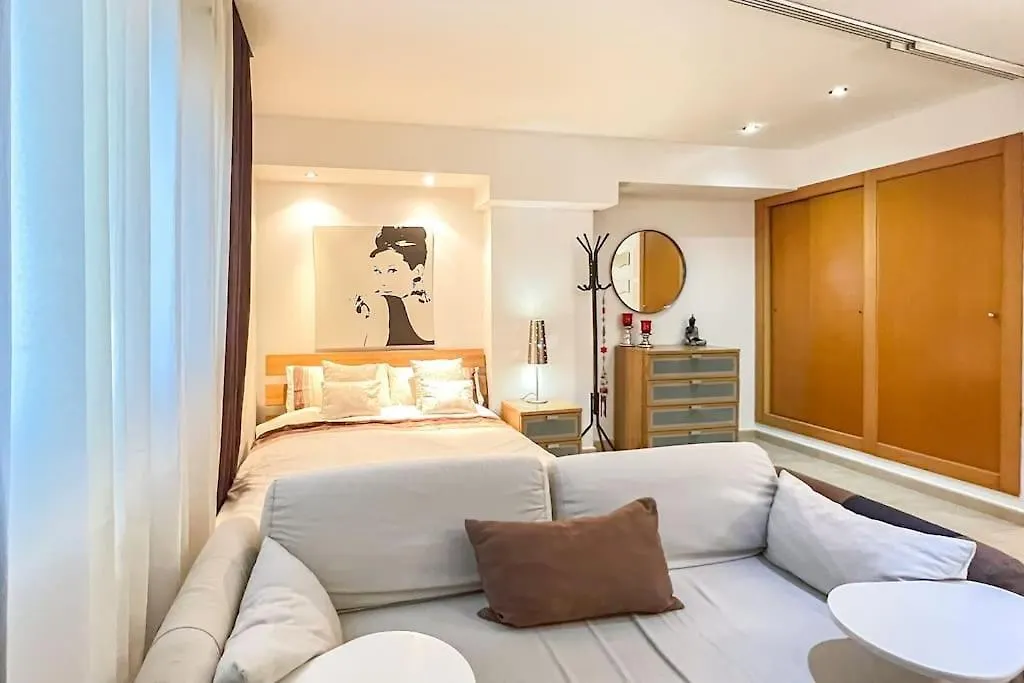 Apartment Oleholidays Panorama Junto Al Mar Marbella Spain
